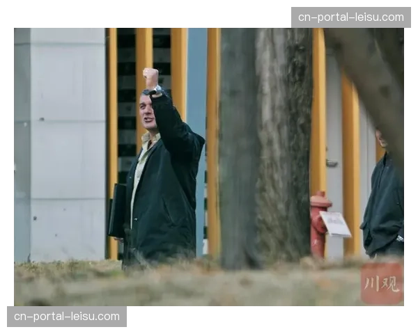 阿洛伊西改打四后卫体系 蓉城战术调整面临适应期阵痛